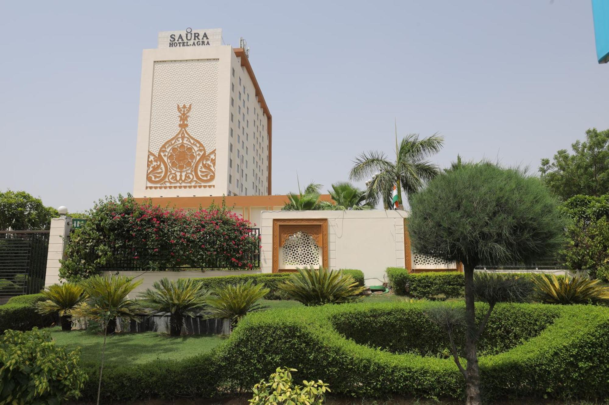 Saura Hotel, Agra - A Club Mahindra Associate Exterior foto